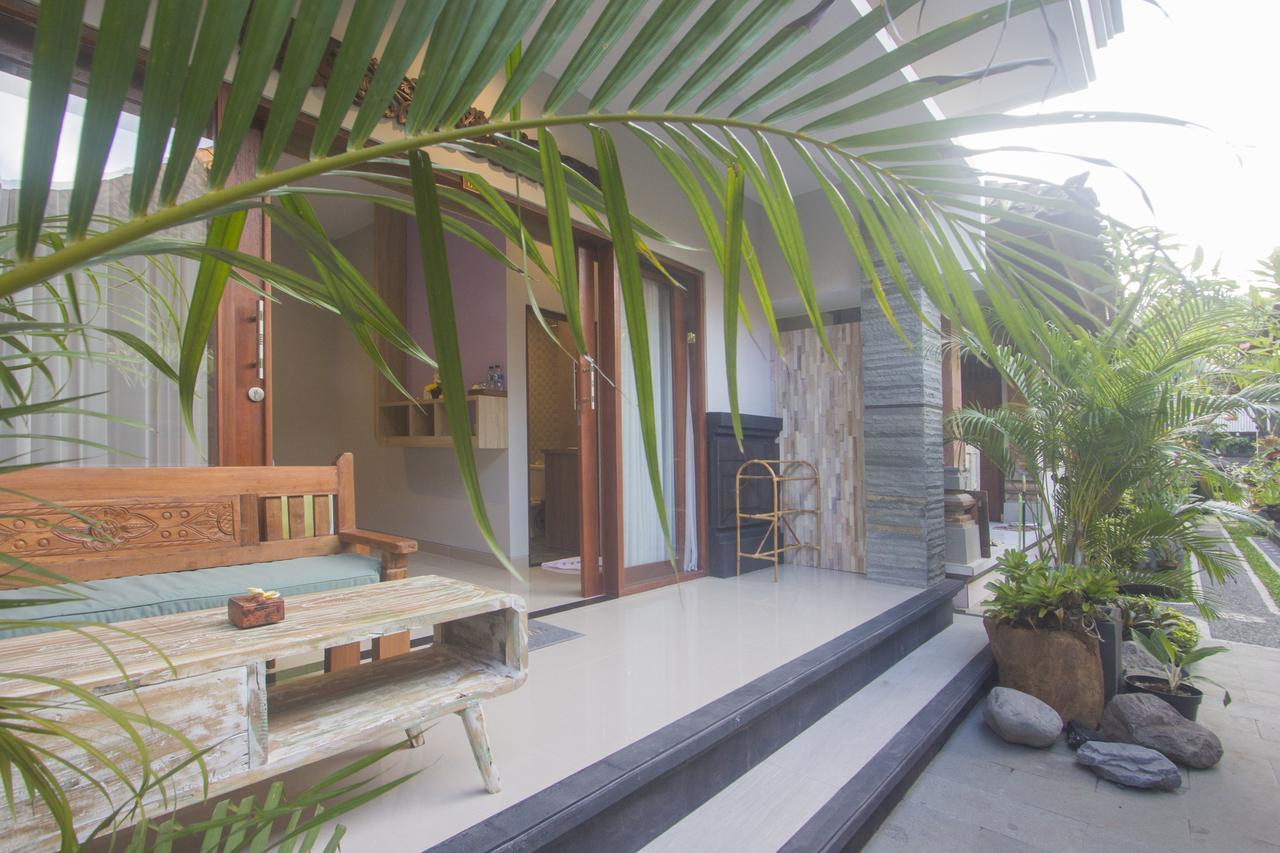Nang Ade House Hotel Убуд Екстериор снимка