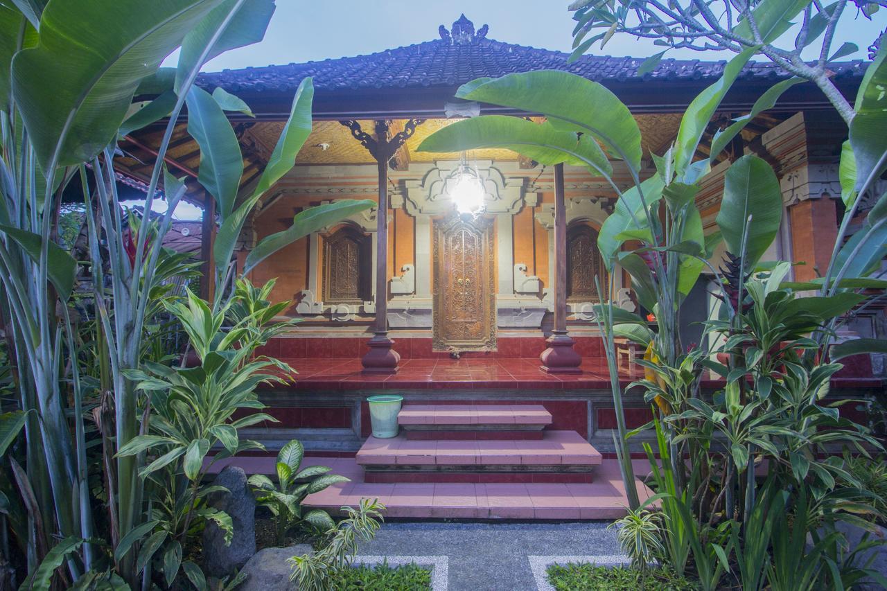 Nang Ade House Hotel Убуд Екстериор снимка