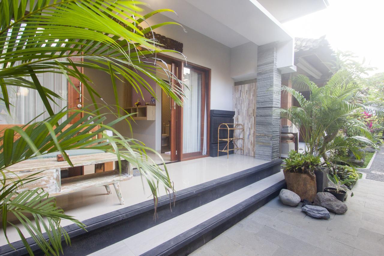 Nang Ade House Hotel Убуд Екстериор снимка